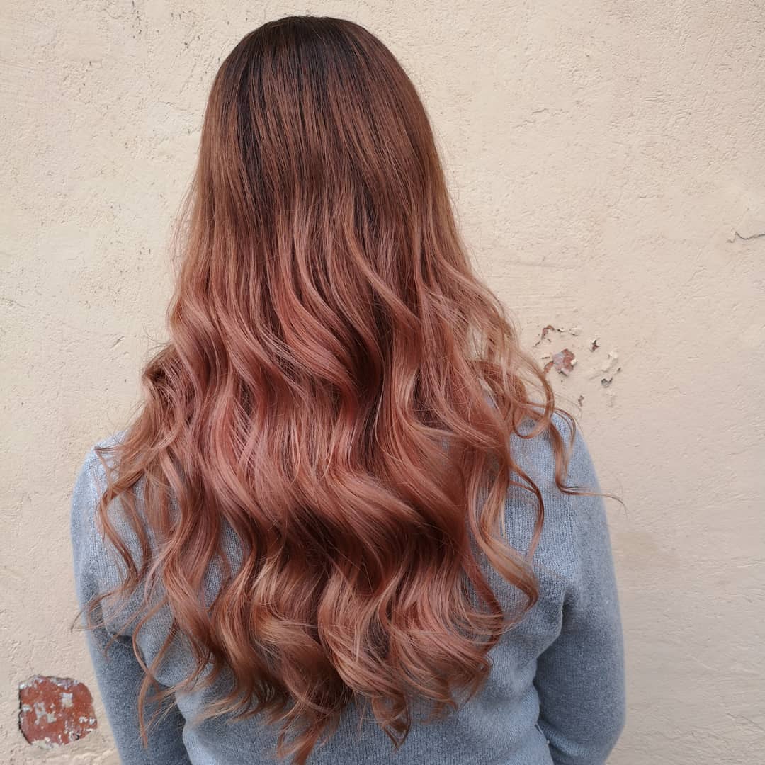 Màu tóc dâu tây khói lạ mắt