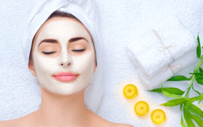 Trước khi makeup có thể sử dụng mặt nạ handmade