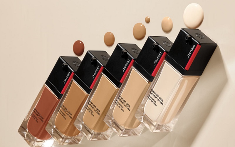 Shiseido Synchro Skin Radiant Lifting Foundation hiện rất được ưa chuộng