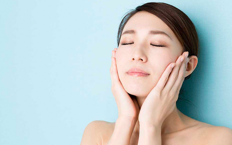 Thường xuyên massage để có khuôn mặt baby