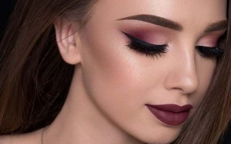 Vẻ đẹp của phong cách trang điểm quyến rũ, sexy