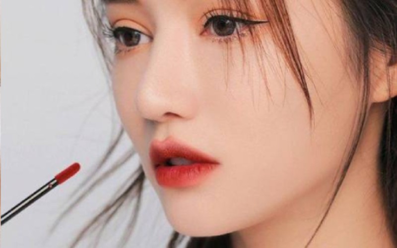 Sau khi kết thúc tạo khối bạn có thể tiếp tục quy trình makeup thông thường
