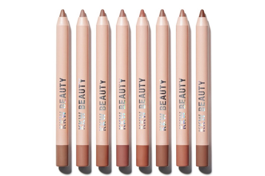 Nhiều dưỡng chất tốt cho môi có trong KKW Beauty Lip Liner