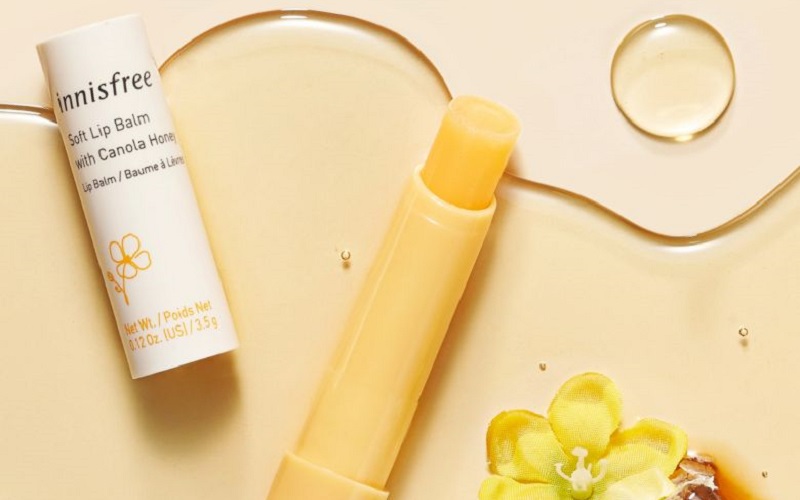 Sản phẩm Innisfree Canola Honey Lip Balm với tác dụng giữ ẩm, làm mềm môi