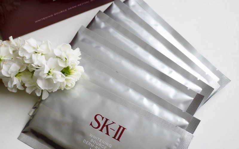 Mặt nạ ngủ Skii cũng là một sản phẩm hàng đầu cho da khô