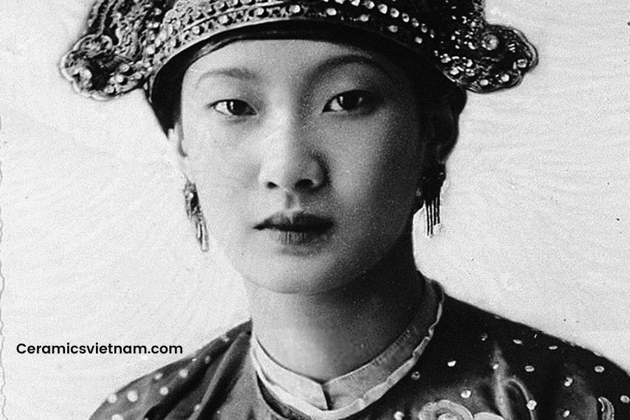 Queen Nam Phuong, the wife of Vietnam's last king, Bao Dai.