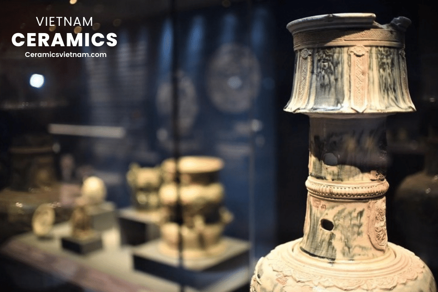 Vietnamese artisans were inspired by Chinese ceramics