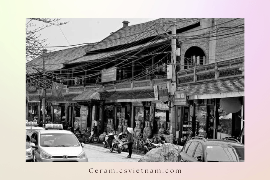 Vietnamese ceramics A Comprehensive Guide to Bat Trang Traditional Ceramics Village in Hanoi 