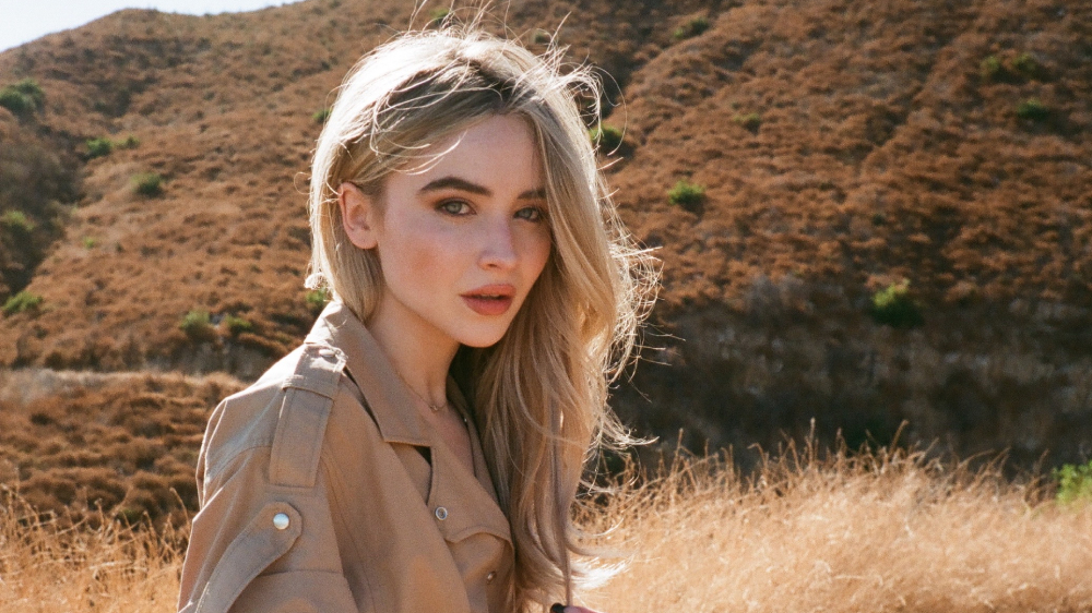 Bí kíp giữ gìn nhan sắc tươi trẻ của cựu ‘công chúa Disney’ Sabrina Carpenter 03 Bí kíp giữ gìn nhan sắc tươi trẻ của cựu ‘công chúa Disney’ Sabrina Carpenter 03