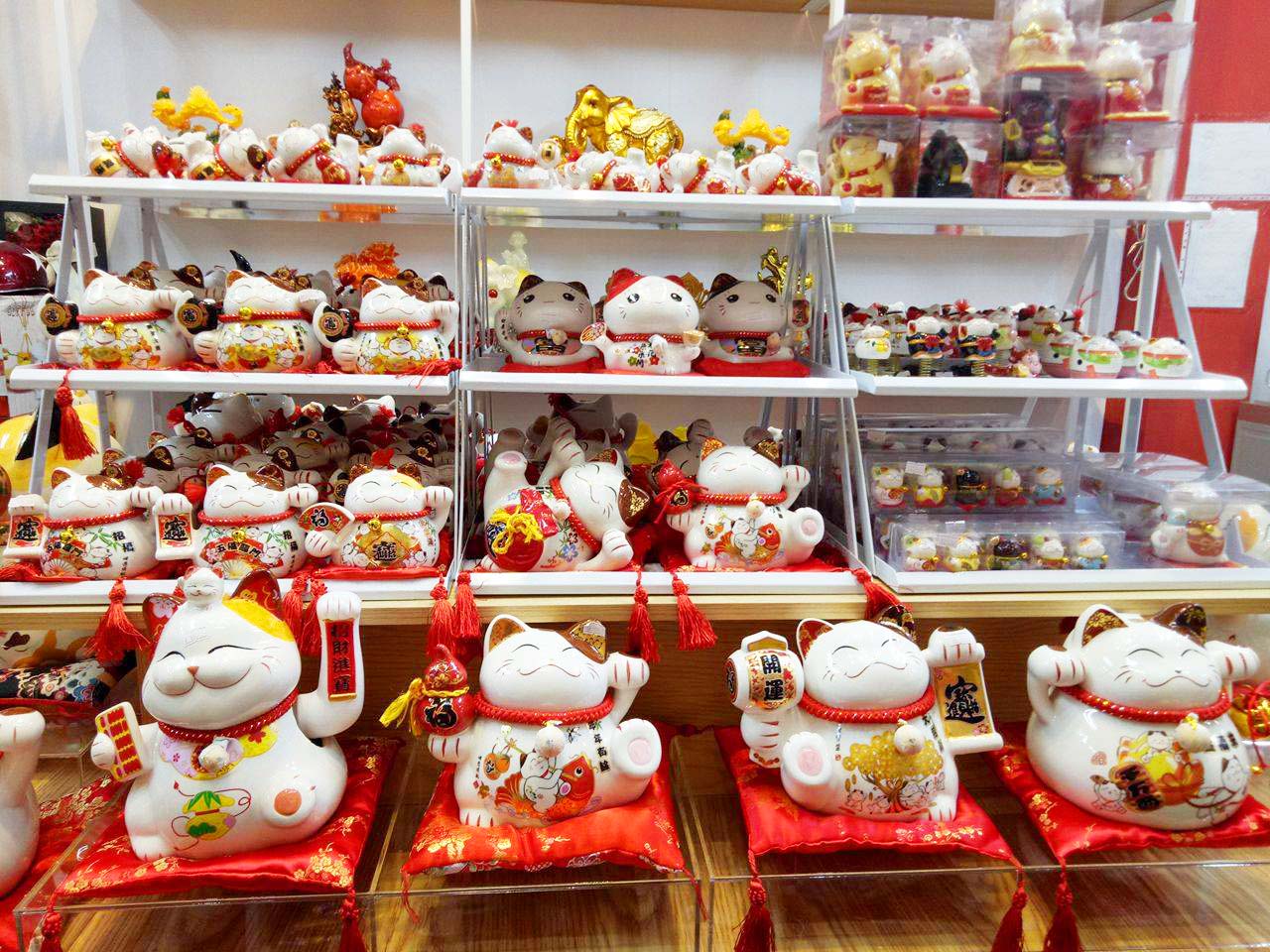 cua-hang-meo-than-tai