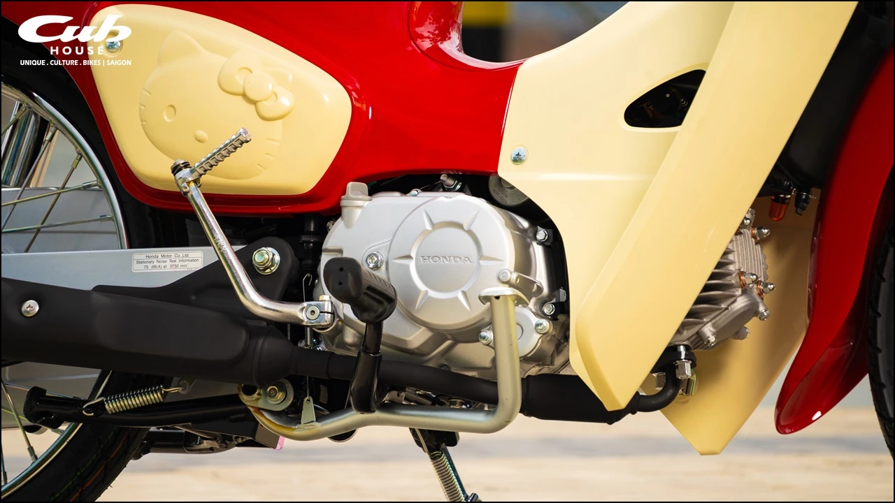 Honda Super Cub Hello Kitty Nhật Bản ( 50cc và 110cc ABS)