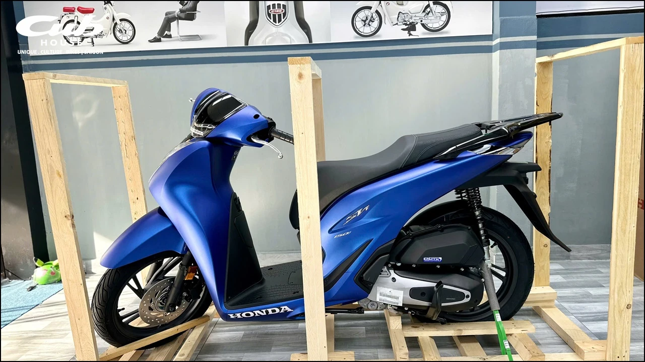 Honda SH Ý 150i màu xanh dương nhám Matt Pearl Pacific Blue