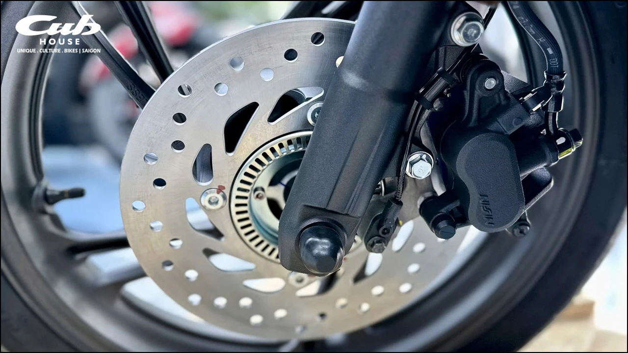 Honda SH Ý 150i màu xanh dương nhám Matt Pearl Pacific Blue