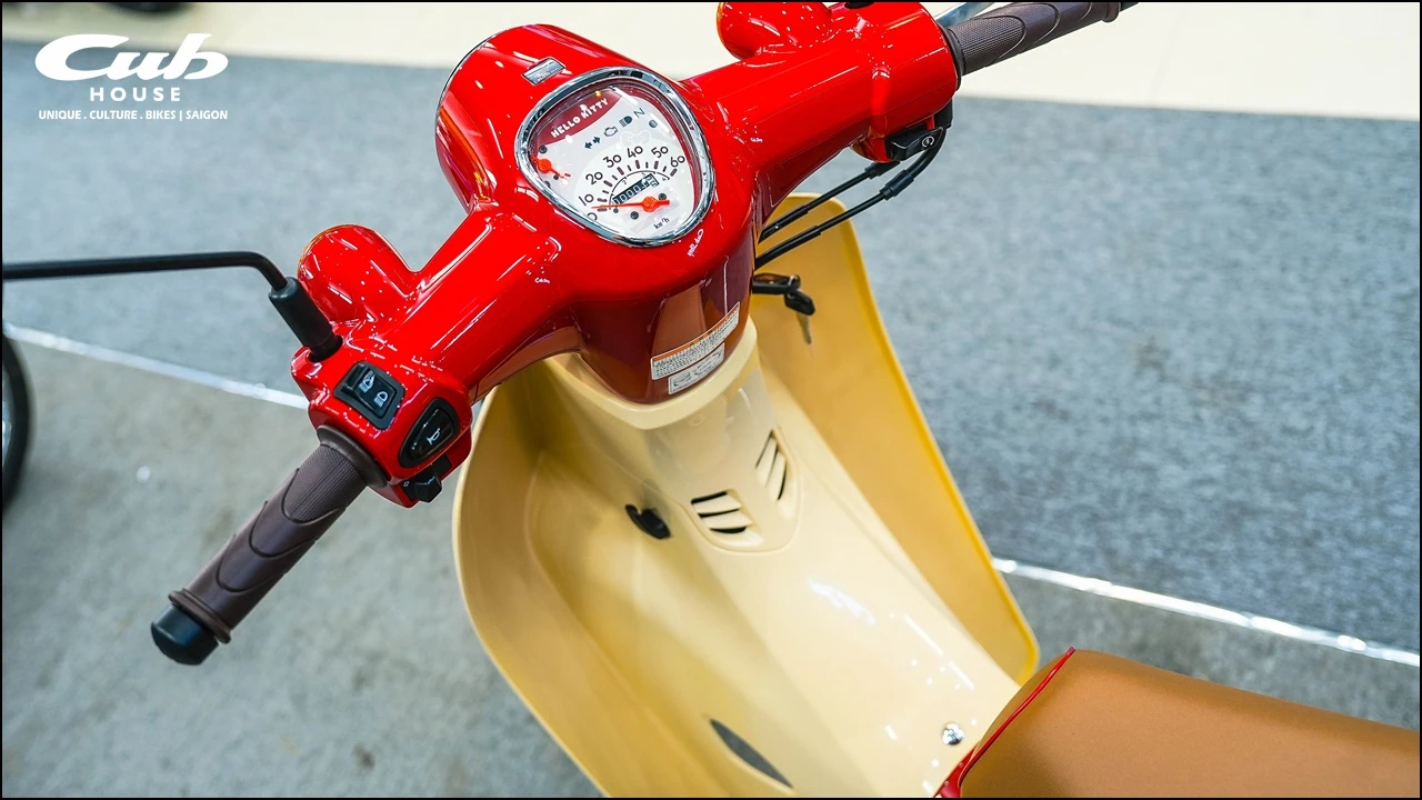 Honda Super Cub 50cc Hello Kitty – Biểu tượng dễ thương giới hạn đã có mặt tại Việt Nam