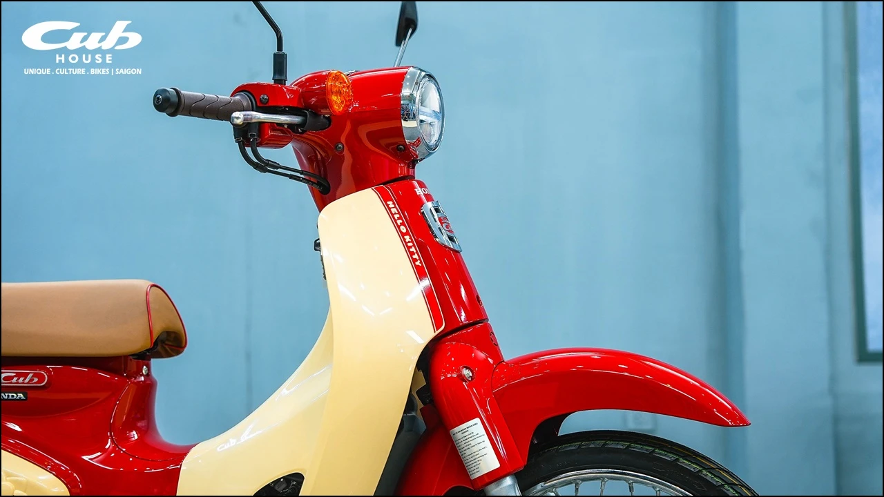 Honda Super Cub 50cc Hello Kitty – Biểu tượng dễ thương giới hạn đã có mặt tại Việt Nam