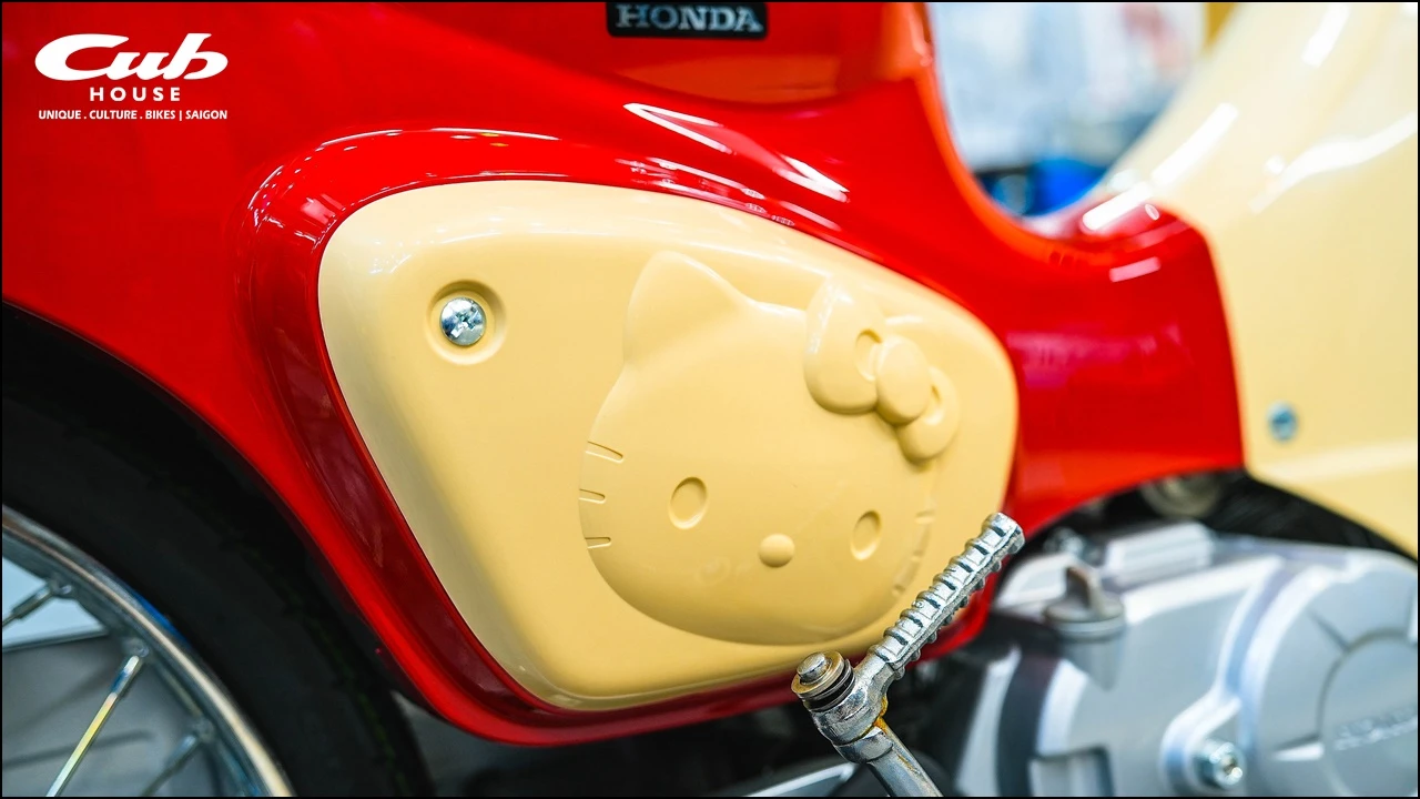 Honda Super Cub 50cc Hello Kitty – Biểu tượng dễ thương giới hạn đã có mặt tại Việt Nam