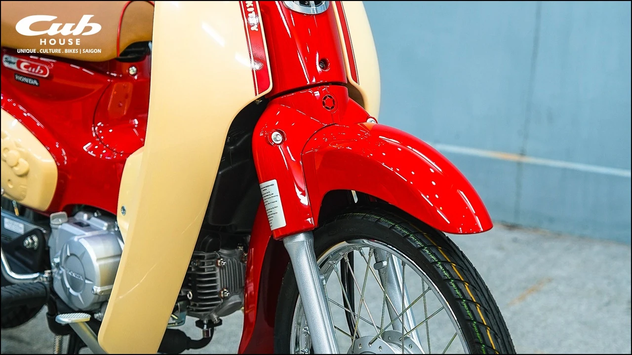 Honda Super Cub 50cc Hello Kitty – Biểu tượng dễ thương giới hạn đã có mặt tại Việt Nam