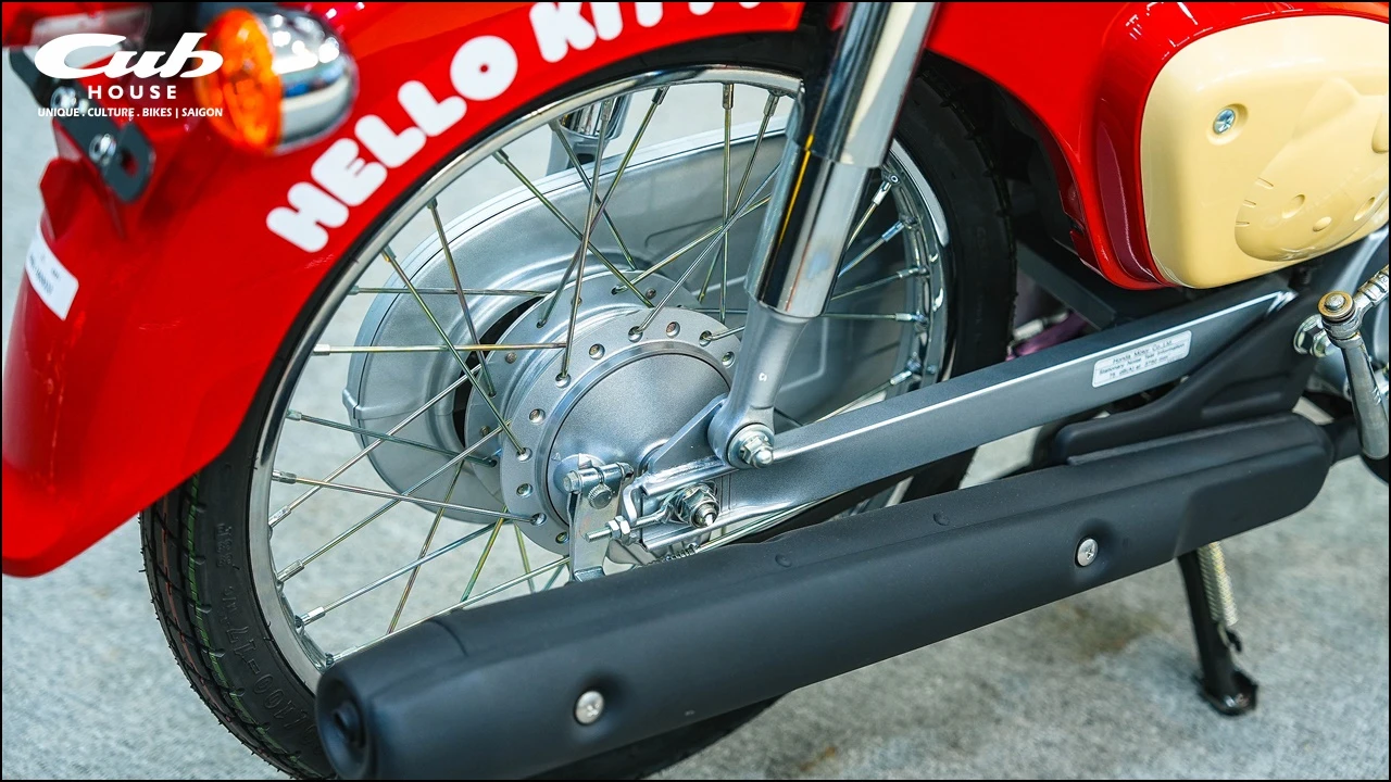 Honda Super Cub 50cc Hello Kitty – Biểu tượng dễ thương giới hạn đã có mặt tại Việt Nam
