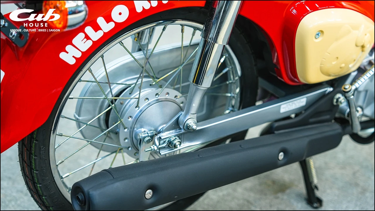 Honda Super Cub 50cc Hello Kitty – Biểu tượng dễ thương giới hạn đã có mặt tại Việt Nam