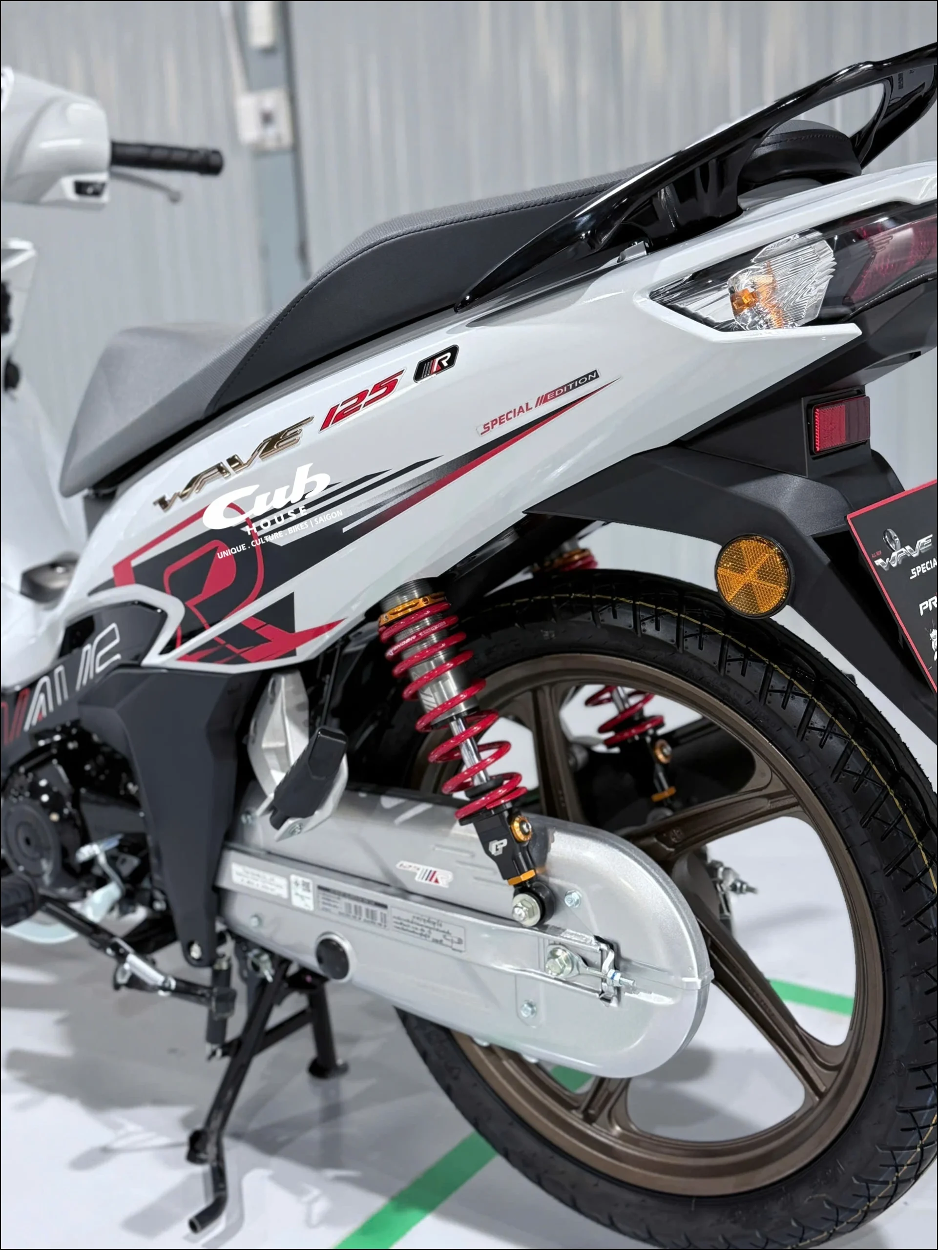 Honda Wave 125 R Special Edition Profender 40 Honda Wave 125 R Special Edition Profender