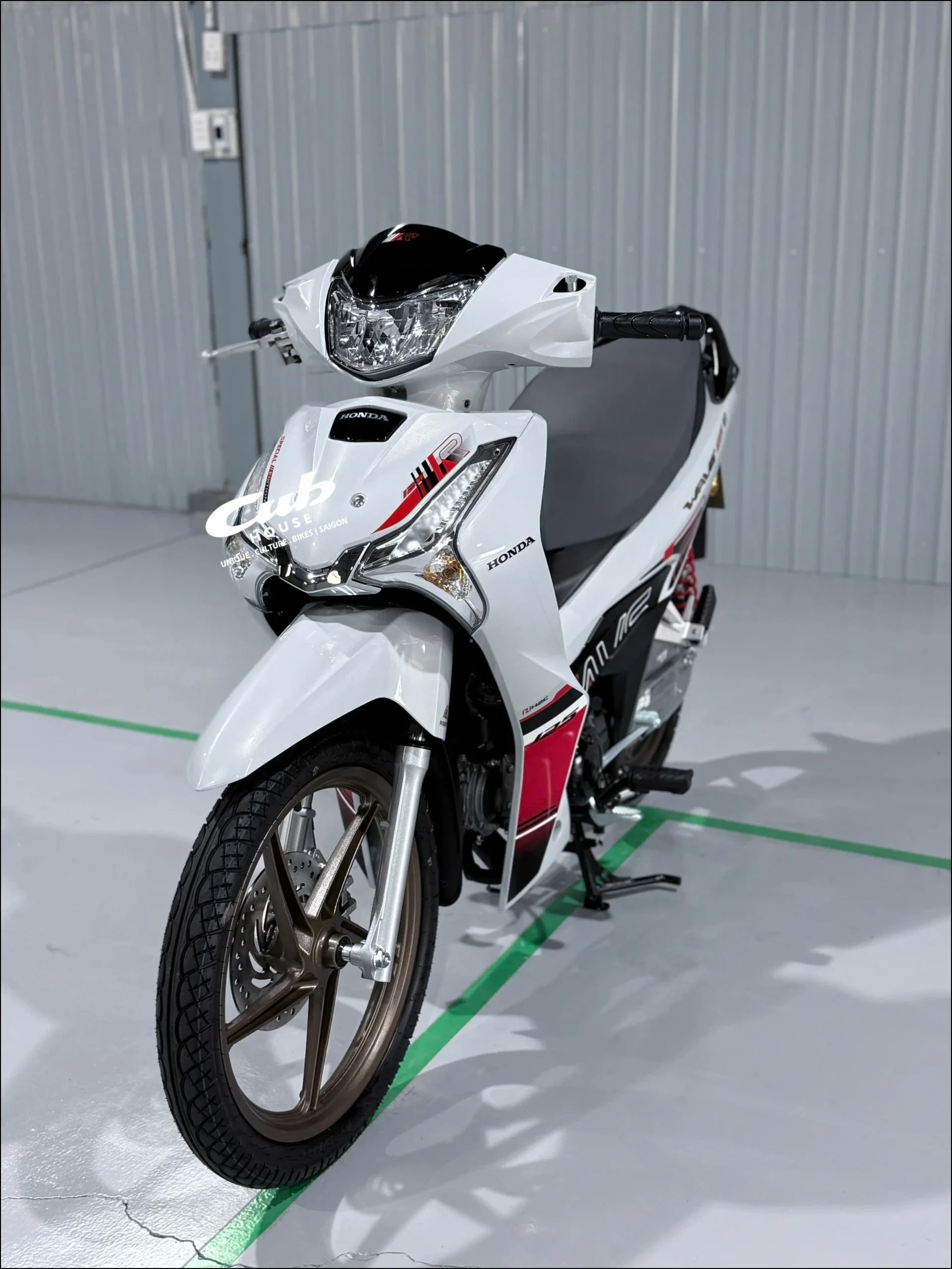 Honda Wave 125 R Special Edition Profender 45 Honda Wave 125 R Special Edition Profender