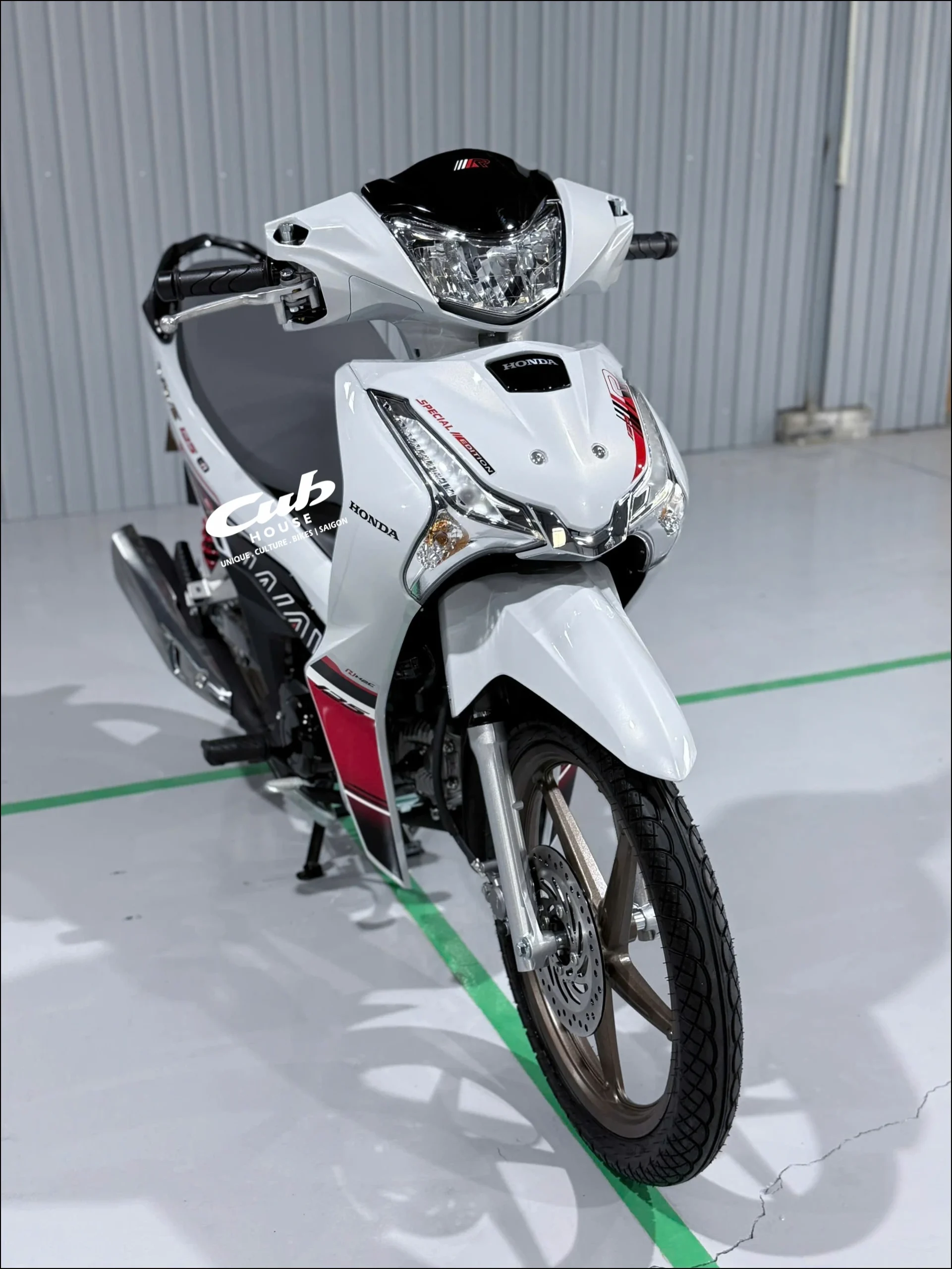 Honda Wave 125 R Special Edition Profender 42 Honda Wave 125 R Special Edition Profender