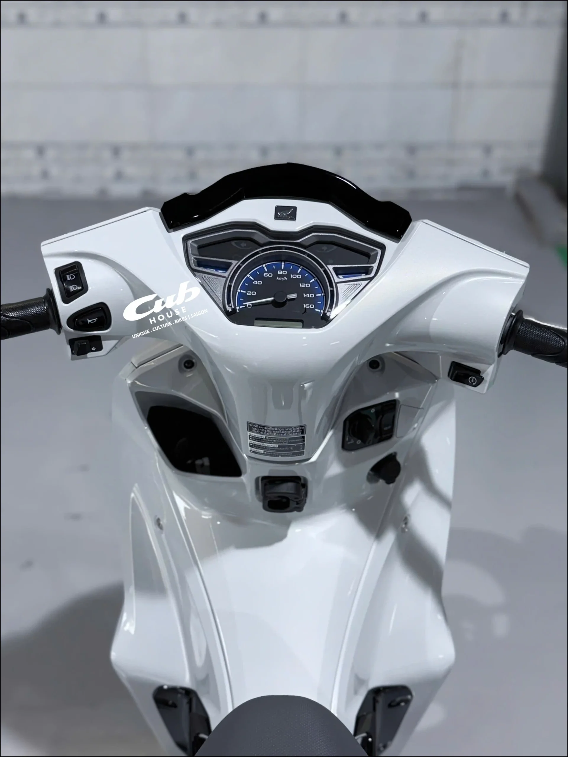 Honda Wave 125 R Special Edition Profender 28 Honda Wave 125 R Special Edition Profender