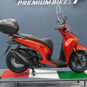 Honda SH 350i nhập Ý