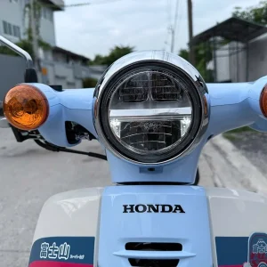 Honda Super Cub Fujisan Limited Edition (núi Phú Sĩ)