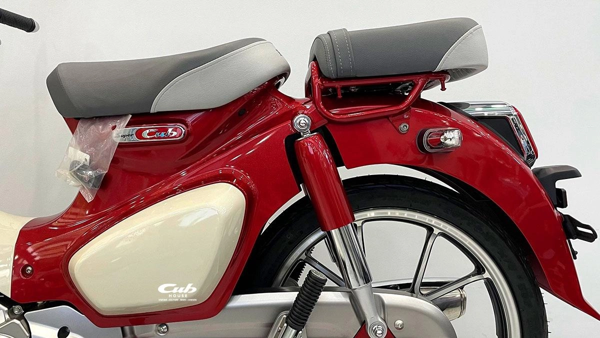 Honda Super Cub 125 Thái Lan KITACO (nhiều màu siêu đẹp) 53 Honda Super Cub 125 Thái Lan KITACO (màu xanh siêu đẹp)