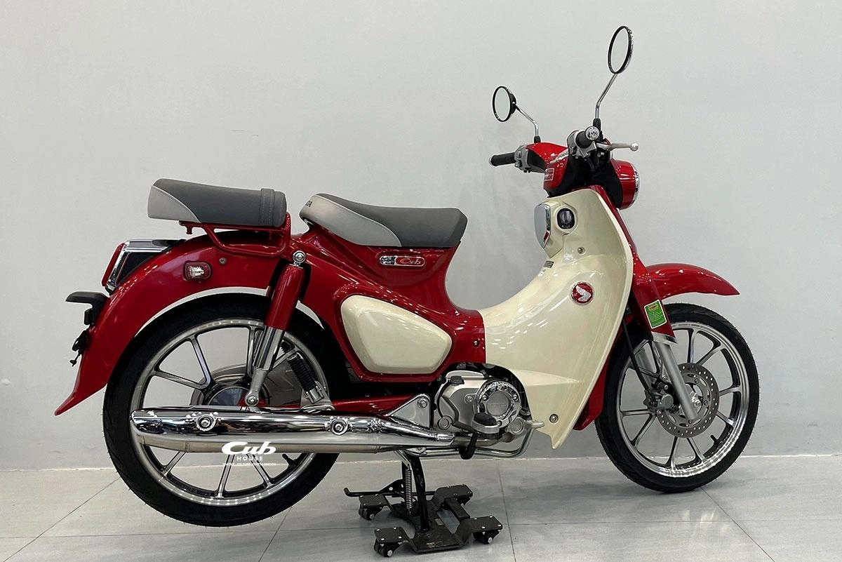 Honda Super Cub 125 Thái Lan KITACO (nhiều màu siêu đẹp) 44 Honda Super Cub 125 Thái Lan KITACO (màu xanh siêu đẹp)