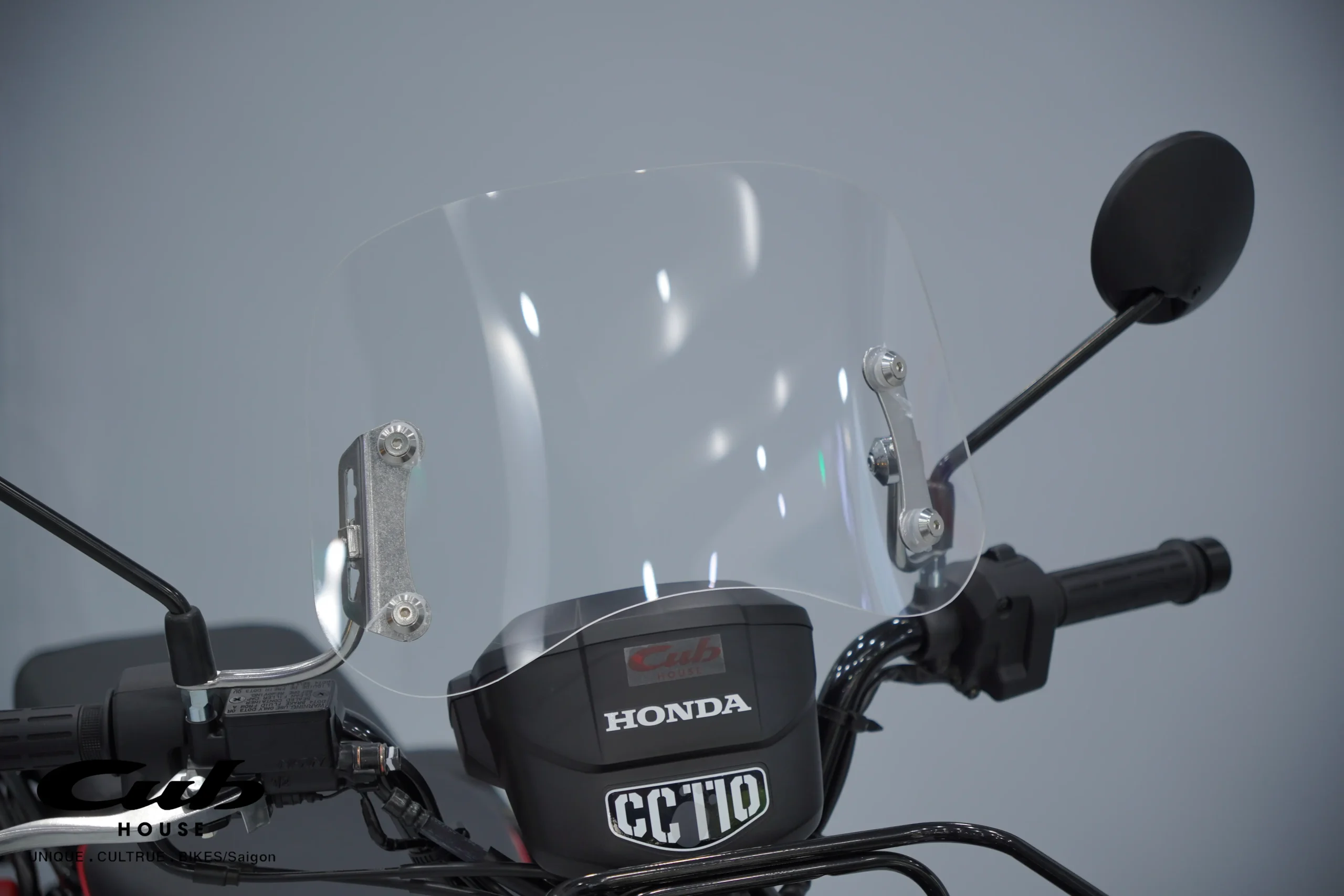 Honda Cross Cub 110 Kumamon độ hoàn hảo - Gắn phụ kiện siêu đẹp 27 Honda Cross Cub 110 Kumamon độ hoàn hảo – Gắn phụ kiện siêu đẹp