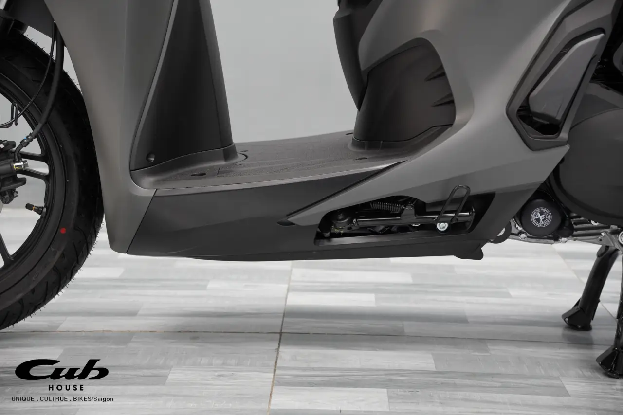 Honda SH 350i nhập Ý