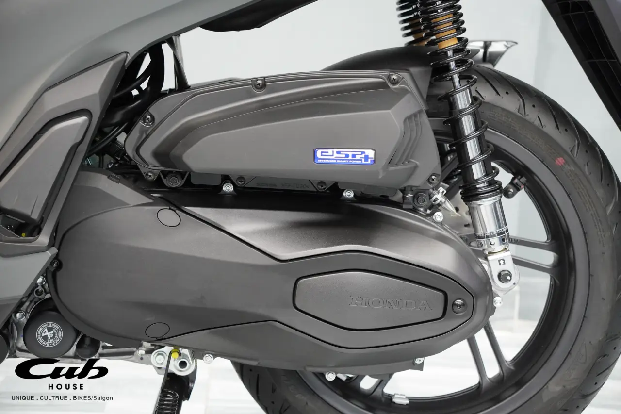 Honda SH 350i nhập Ý