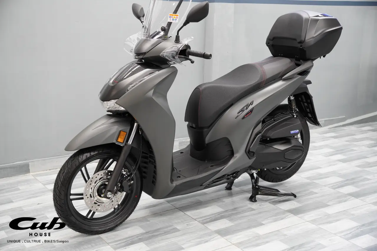 Honda SH 350i nhập Ý