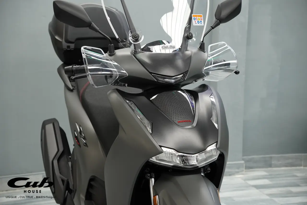 Honda SH 350i nhập Ý