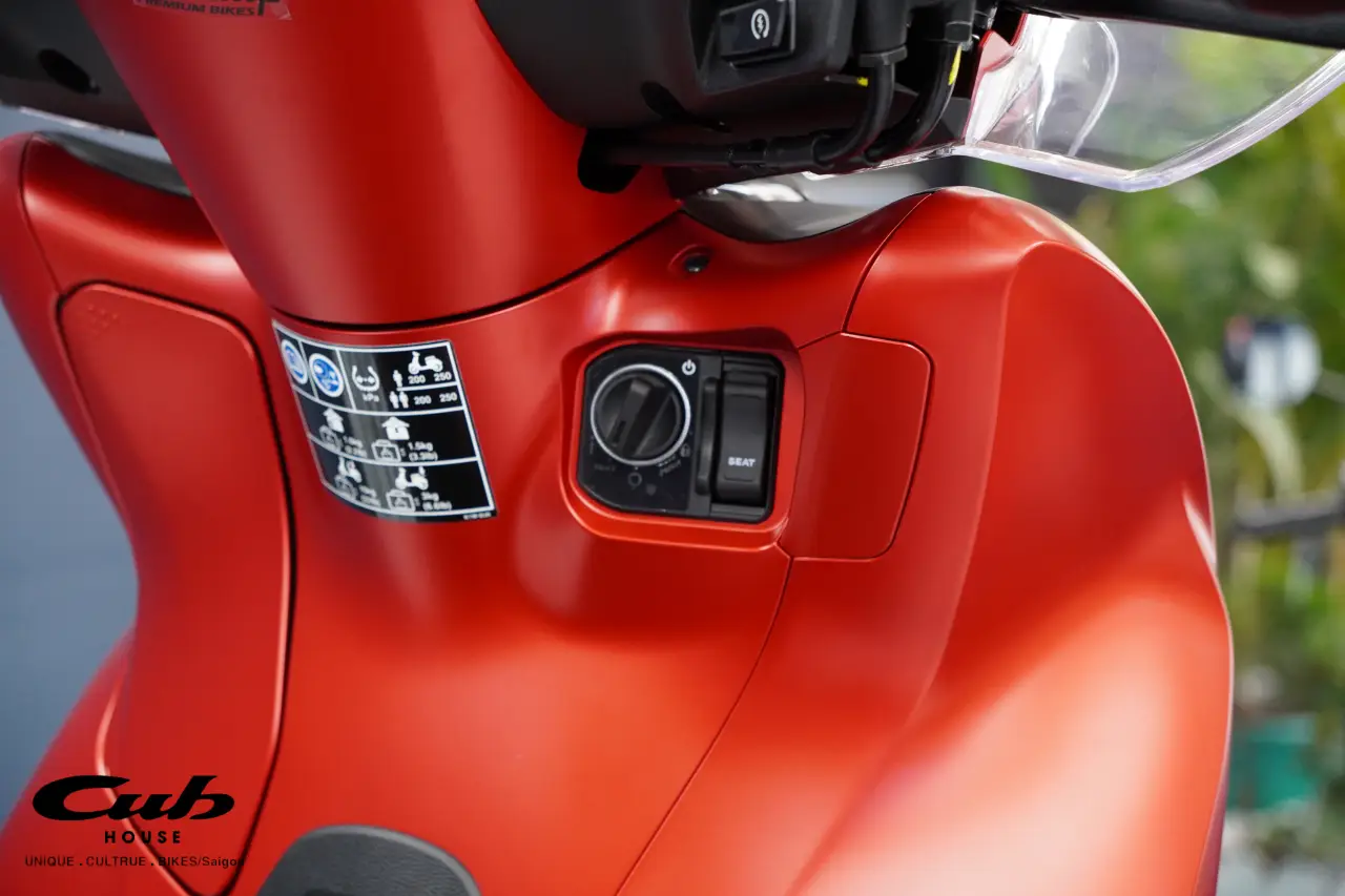 Honda SH 350i nhập Ý