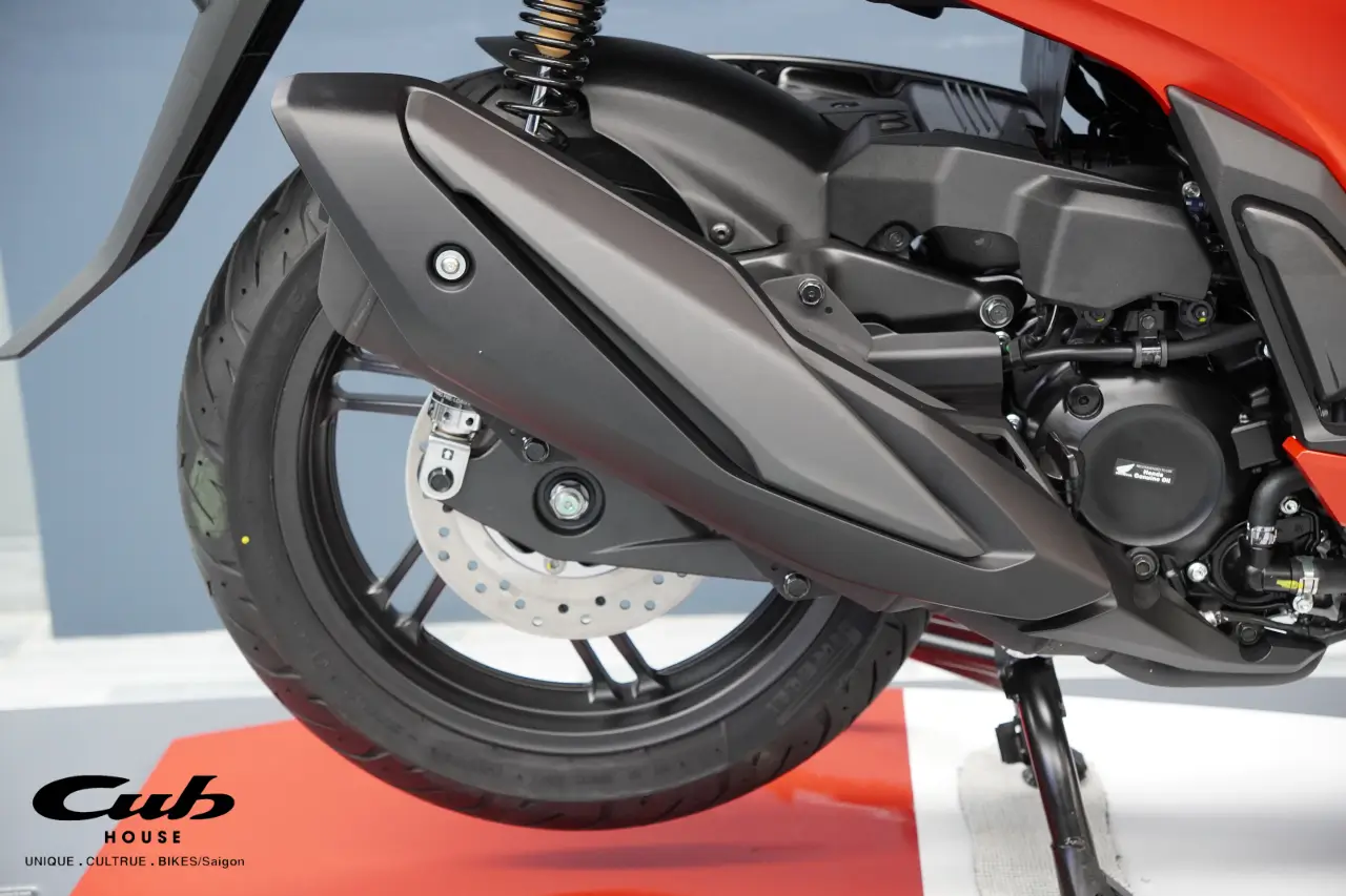 Honda SH 350i nhập Ý