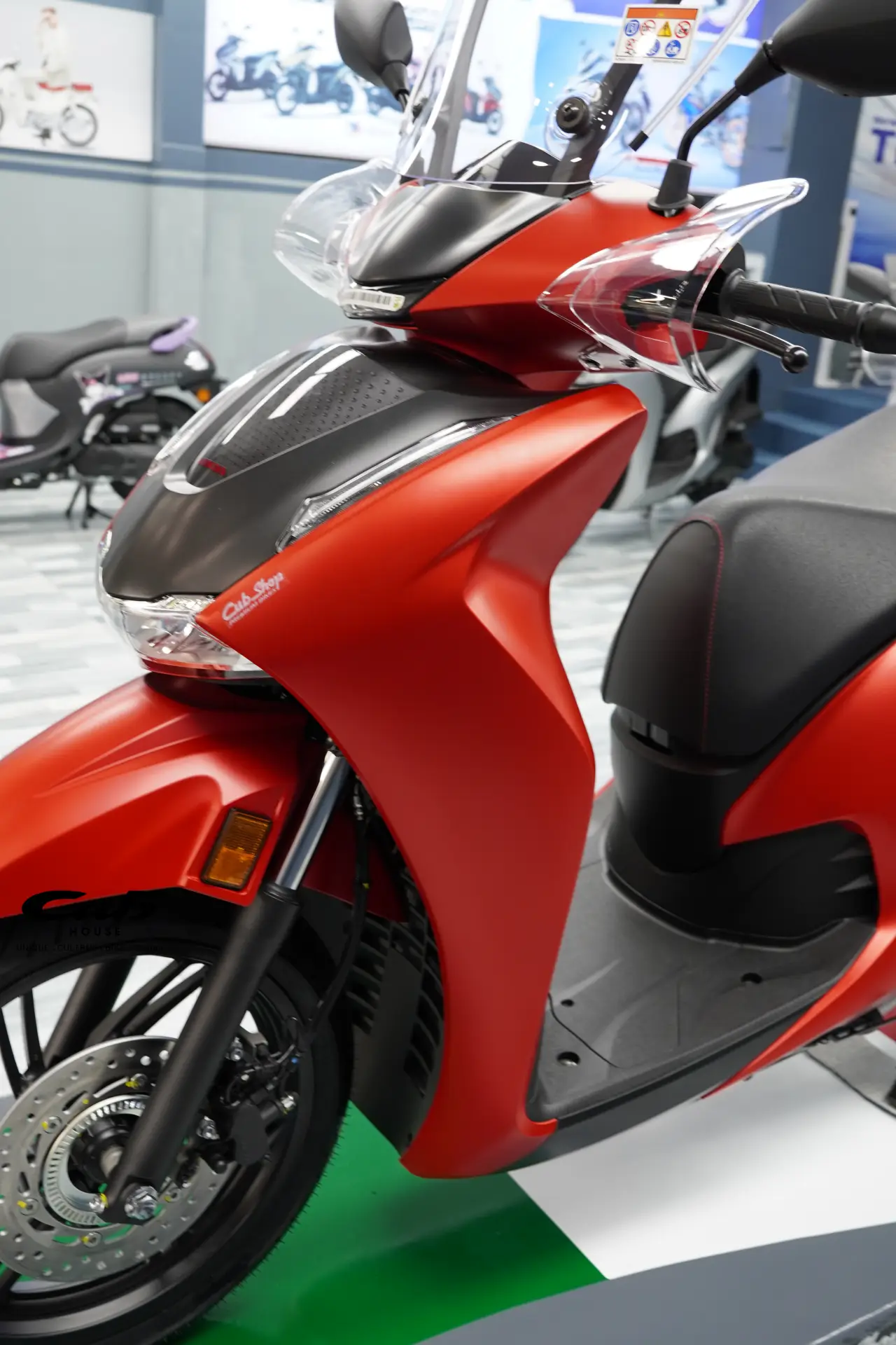 Honda SH 350i nhập Ý