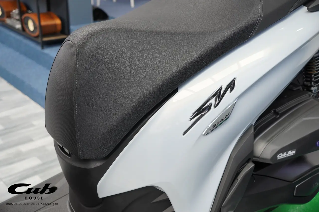 Honda SH 350i nhập Ý