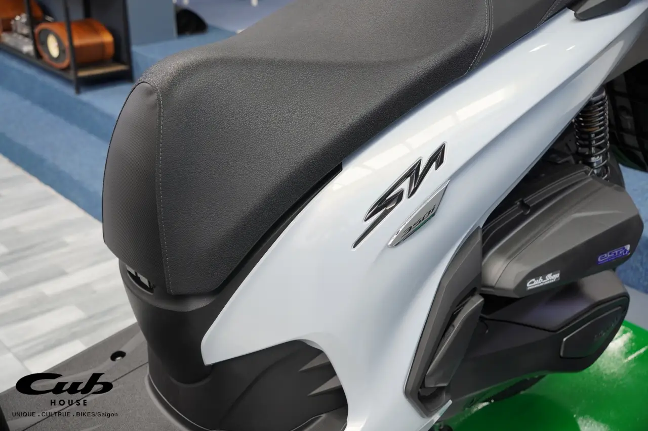 Honda SH 350i nhập Ý