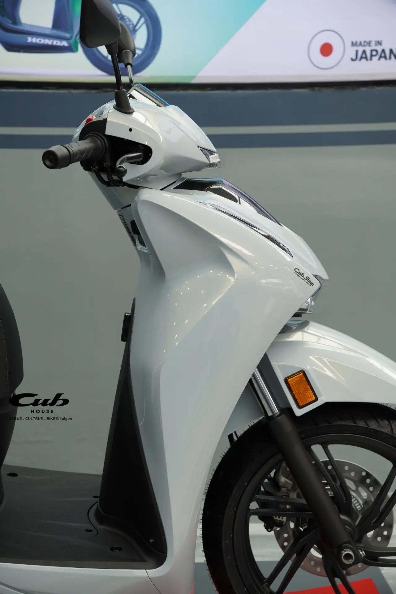 Honda SH 350i nhập Ý