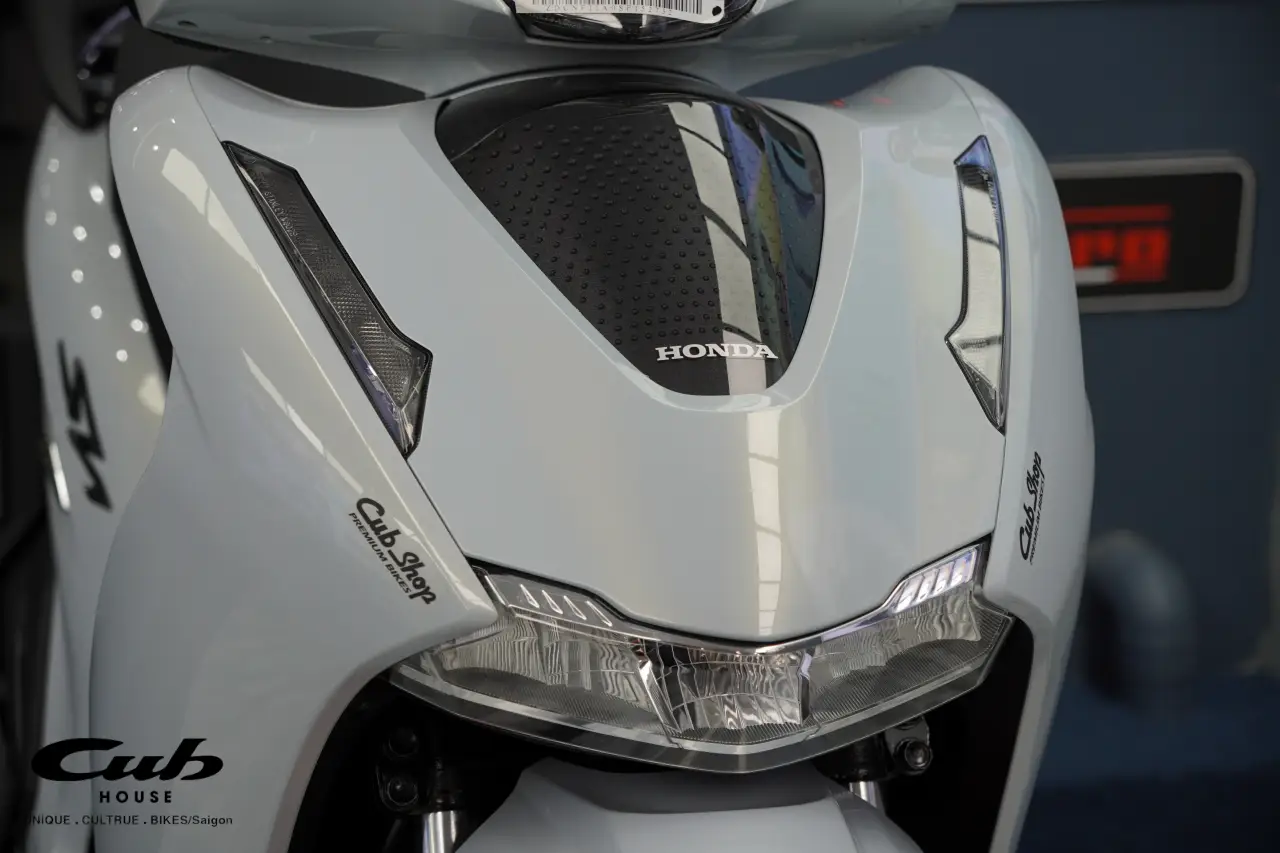 Honda SH 350i nhập Ý