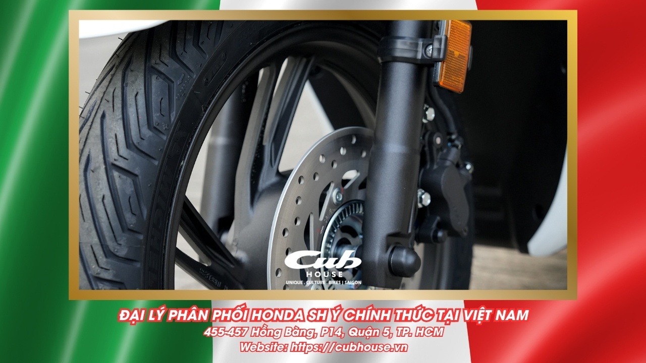 Chi tiết Honda SH Ý 150i Sport chính hãng màu trắng mới về đến Việt Nam