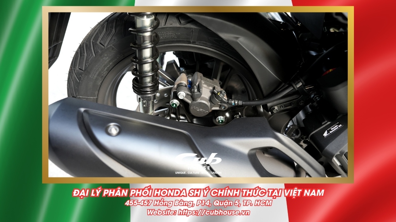 Chi tiết Honda SH Ý 150i Sport chính hãng màu trắng mới về đến Việt Nam