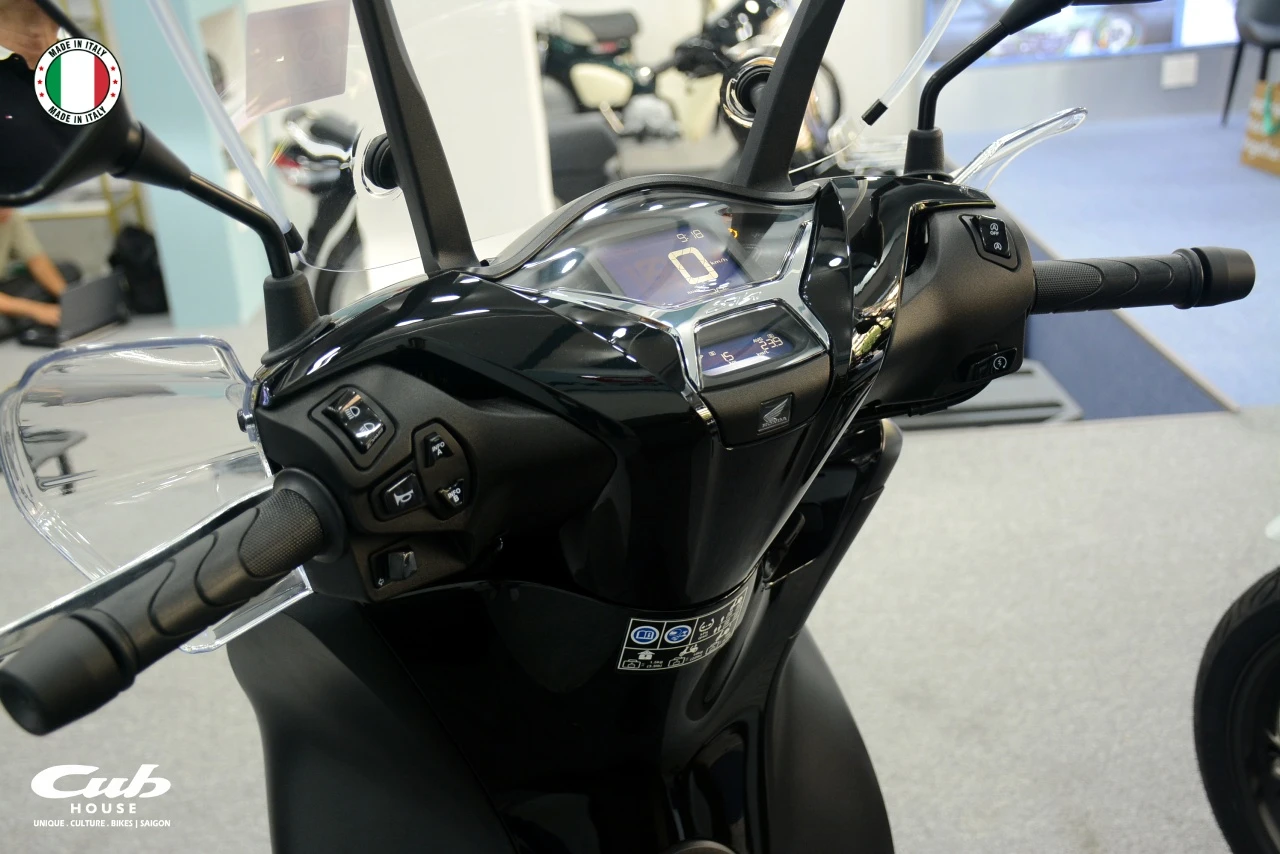 Honda SH150i Sport Edition bán tại Cub House Sài Gòn (29) Honda SH150i Sport Edition
