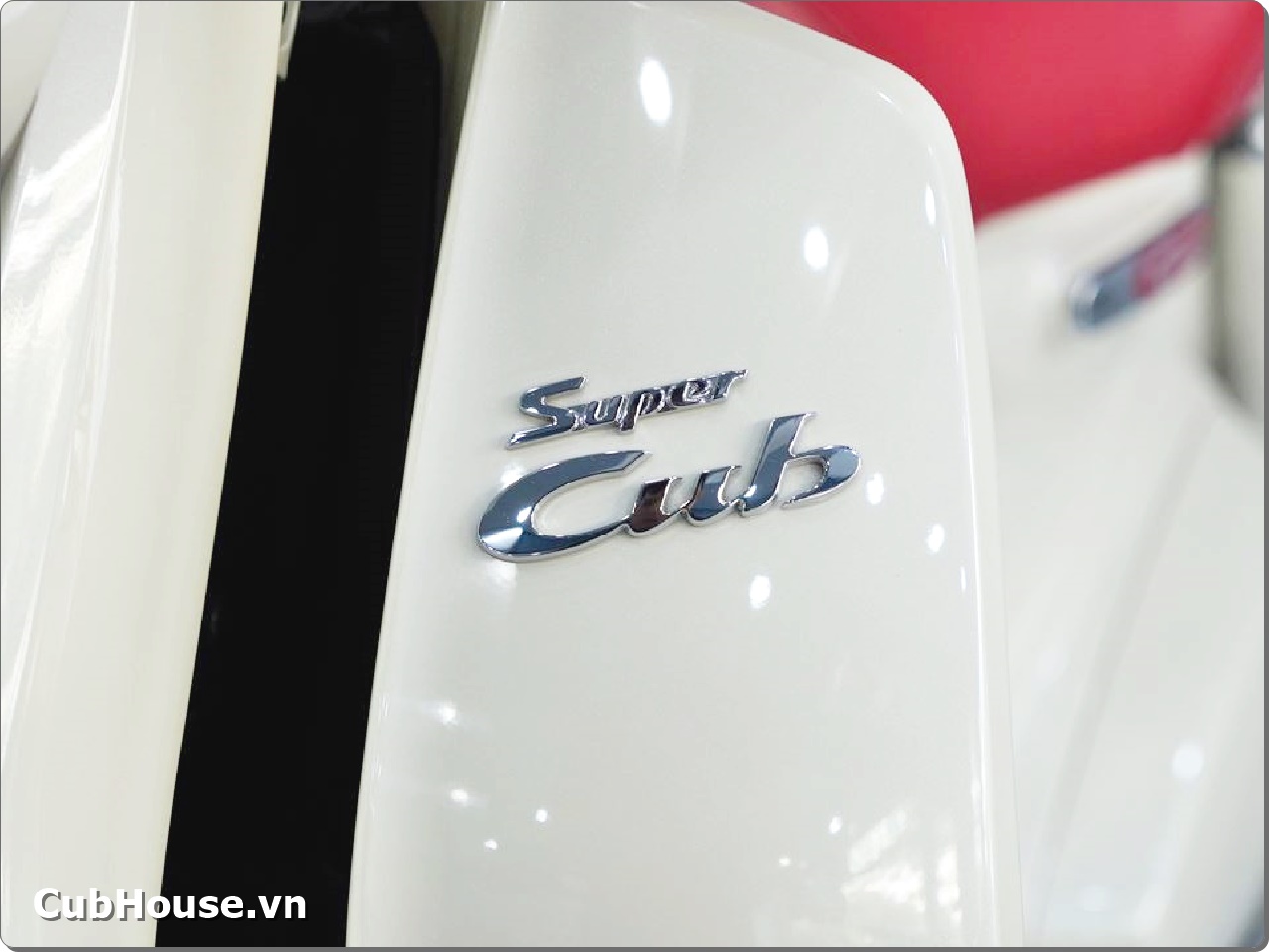 Honda Super Cub 125 Custom 2026 nhập Thái Lan (Yên đỏ) (19) Honda Super Cub 125 Custom 2026 nhap Thai Lan Yen do 19