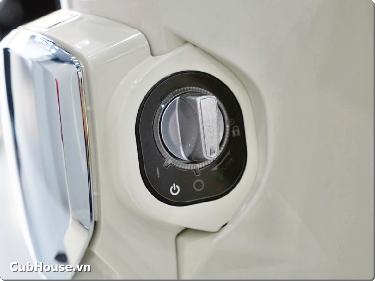 Honda Super Cub 125 Custom 2026 nhập Thái Lan (Yên đỏ) (24) Honda Super Cub 125 Custom 2026 nhap Thai Lan Yen do 24