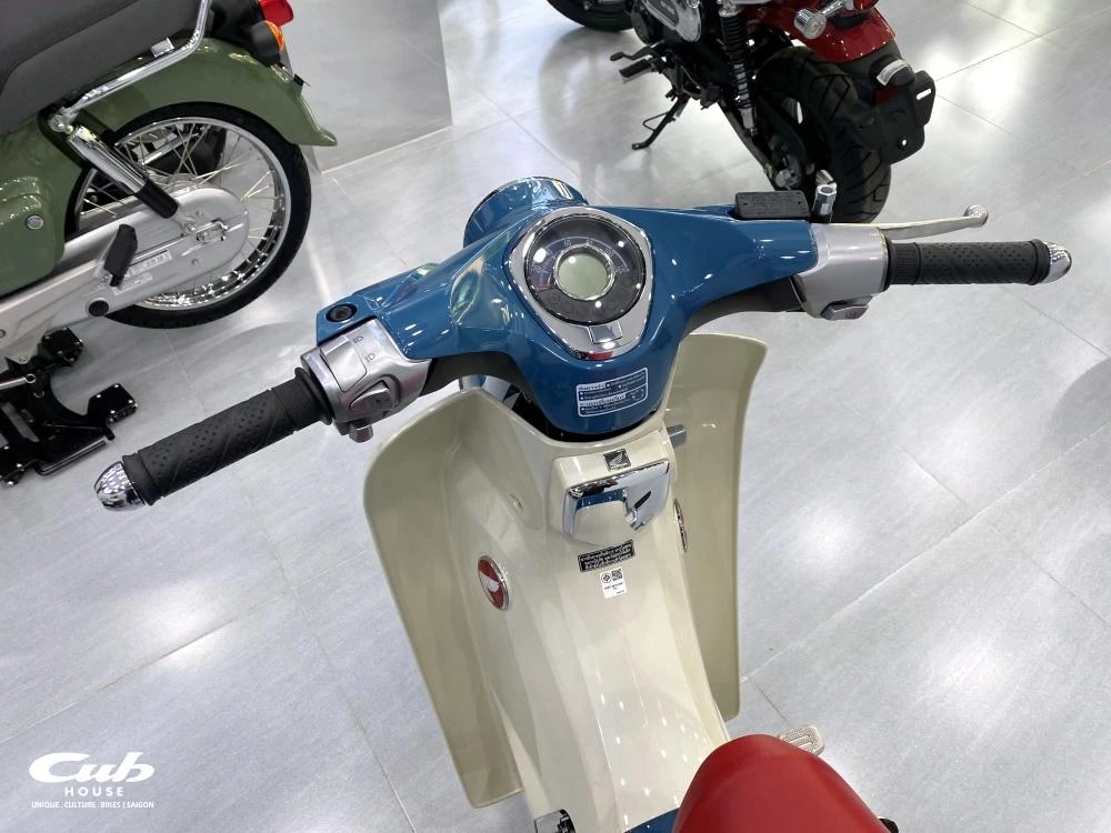 Honda Super Cub 125 Thái Lan KITACO (nhiều màu siêu đẹp) 10 Honda Super Cub 125 Thái Lan KITACO (màu xanh siêu đẹp)