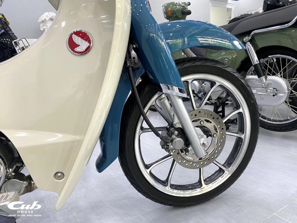 Honda Super Cub 125 Thái Lan KITACO (nhiều màu siêu đẹp) 11 Honda Super Cub 125 Thái Lan KITACO (màu xanh siêu đẹp)